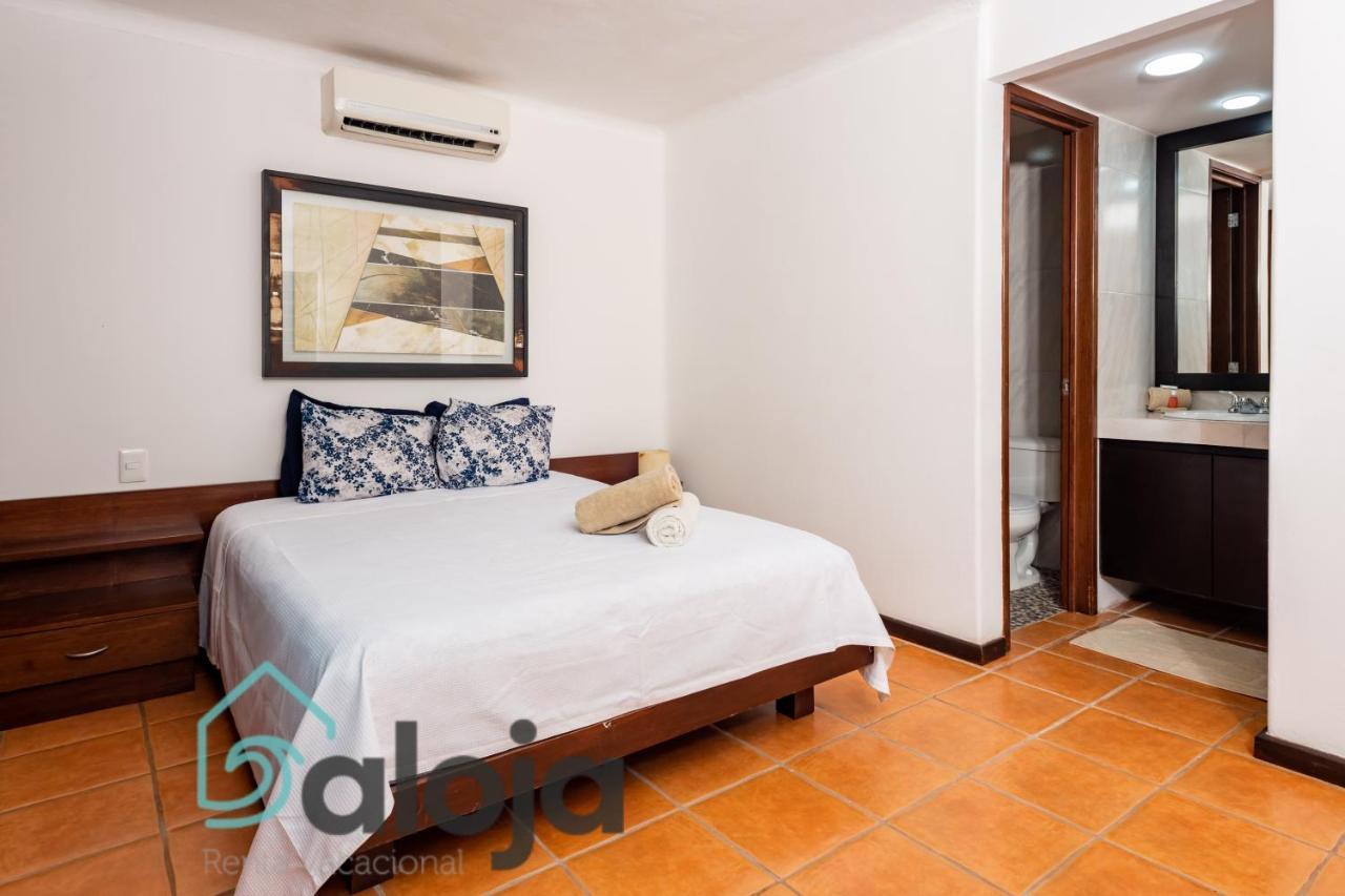 Apartamento Amplio En Zona Ideal A 5Min De Wallmart Cancún Kültér fotó